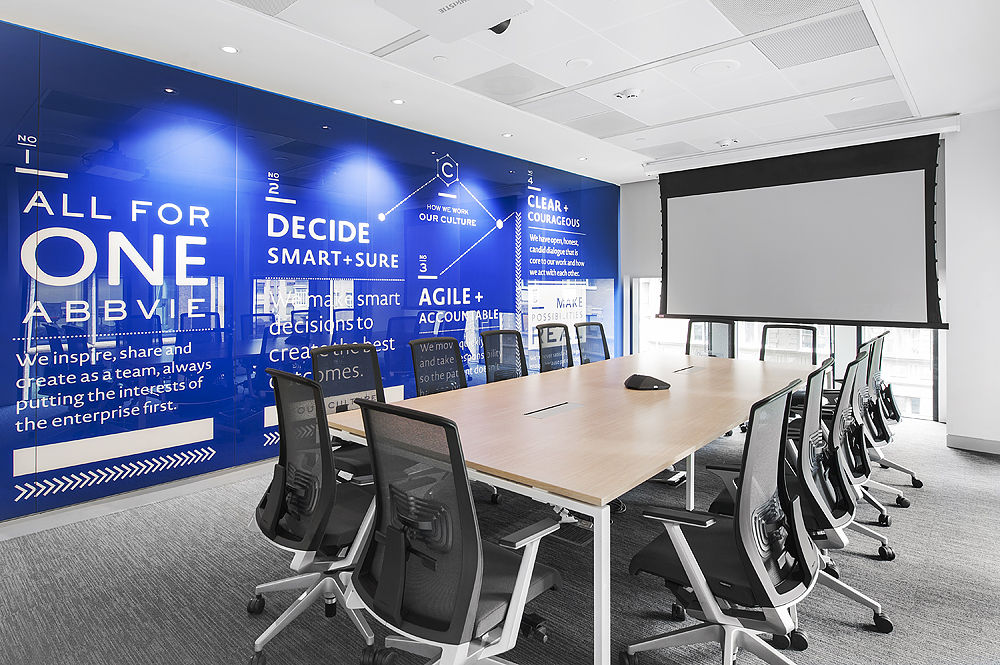 Фото Цельностеклянные перегородки NAYADA-Crystal