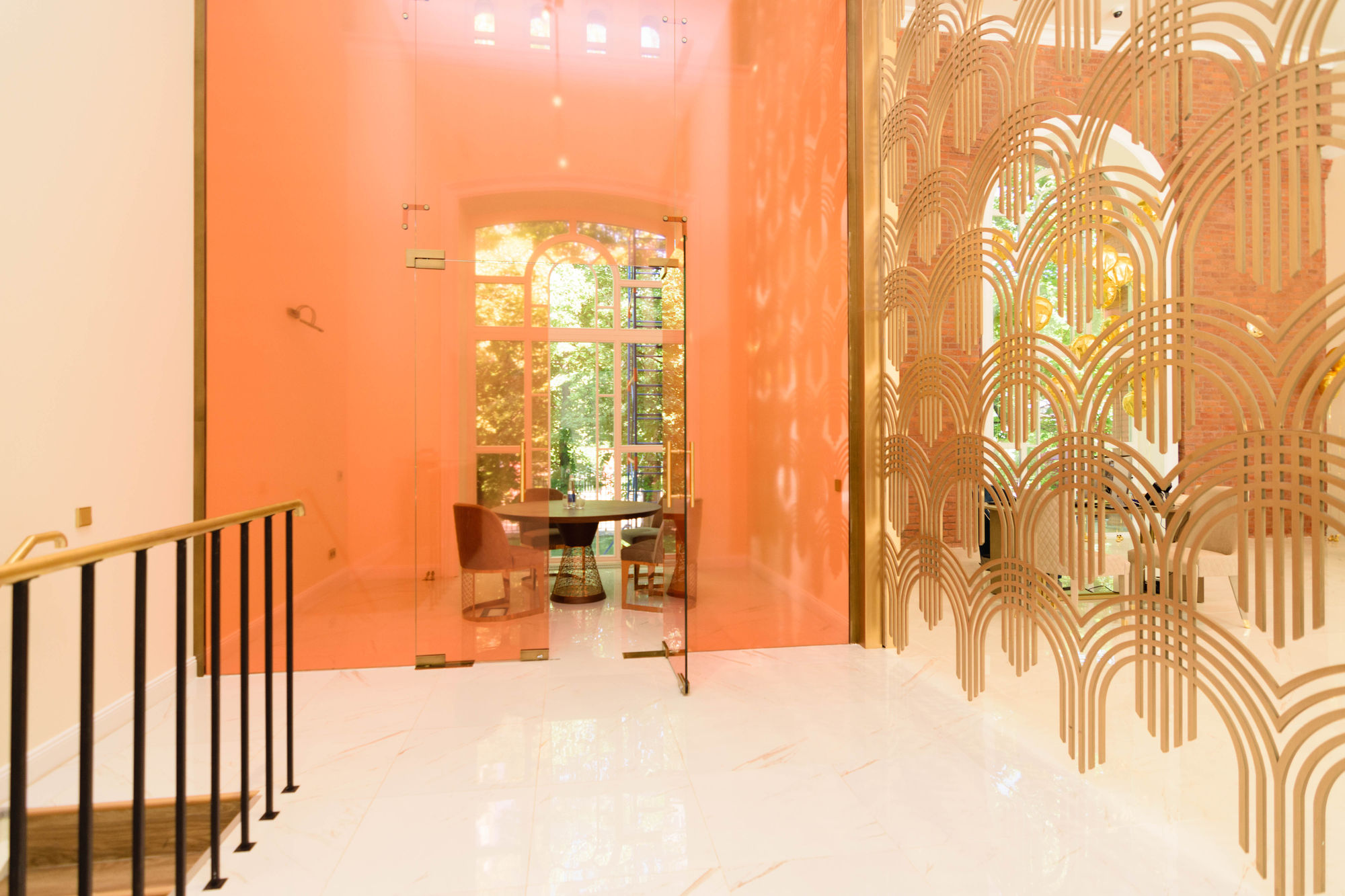 Фото Цельностеклянные перегородки NAYADA-Crystal