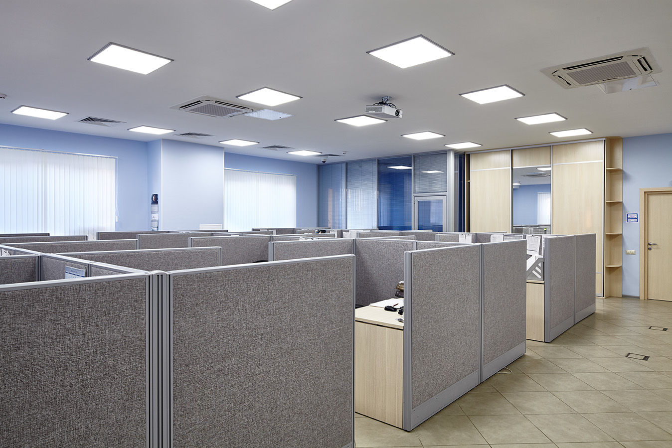 Фото Мобильная система перегородок NAYADA-Optima +