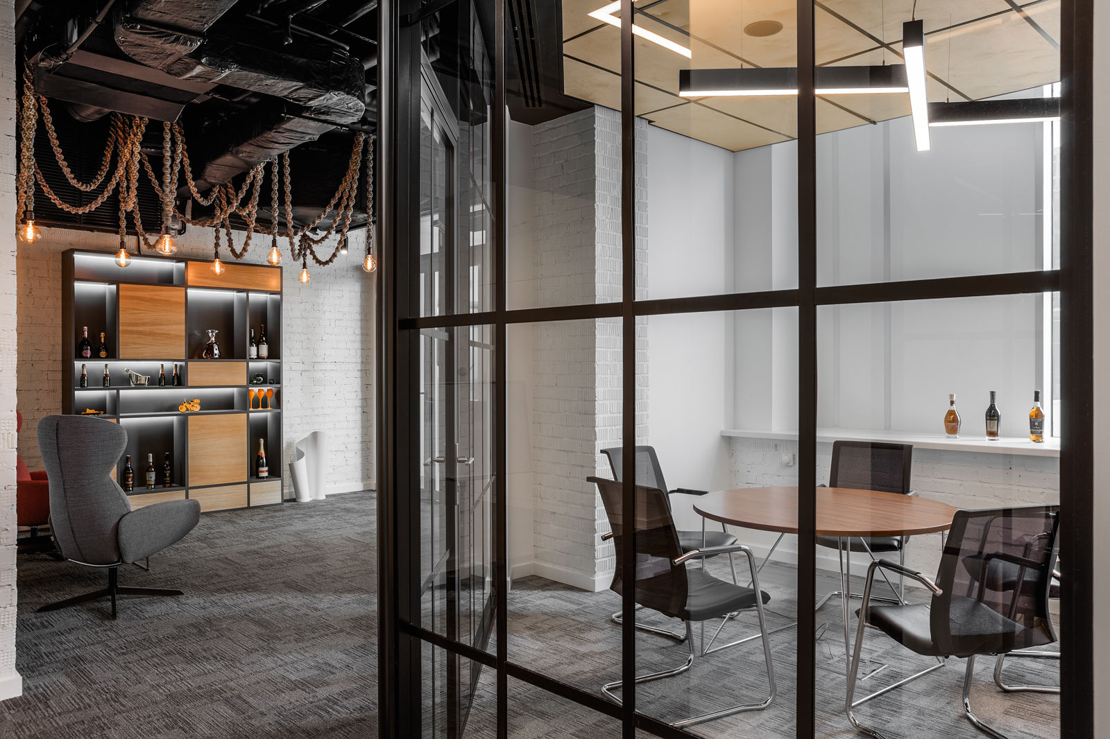 Фото Каркасная перегородка с дверью NAYADA-Quadro