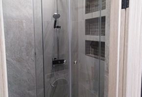 Душевые кабины Nayada Shower в проекте Душевая перегородка