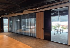 NAYADA-Twin в проекте Установка дверей и перегородок в центральном офисе Застройщика Брусника