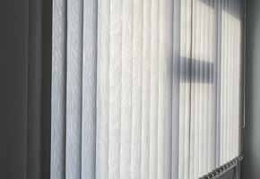 Рулонные шторы и жалюзи в проекте Изготовление вертикальных жалюзи для компании ЗапСибХолдинг