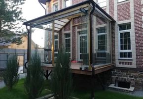 NAYADA SmartWall G5 в проекте Изготовление цельностеклянной и раздвижной перегородки для частного интерьера г. Курган