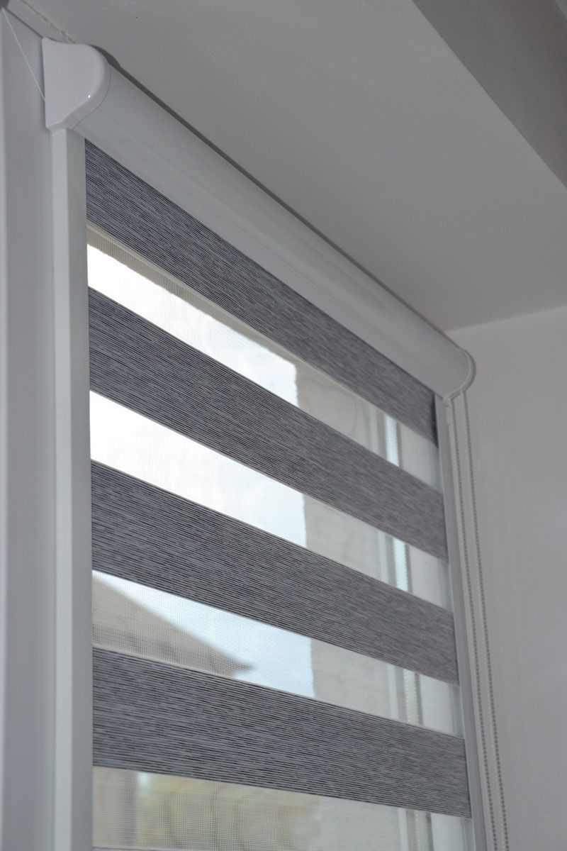 Фото Рулонные шторы и жалюзи