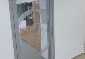 Двери и перегородки в Ноябрьском колледже
